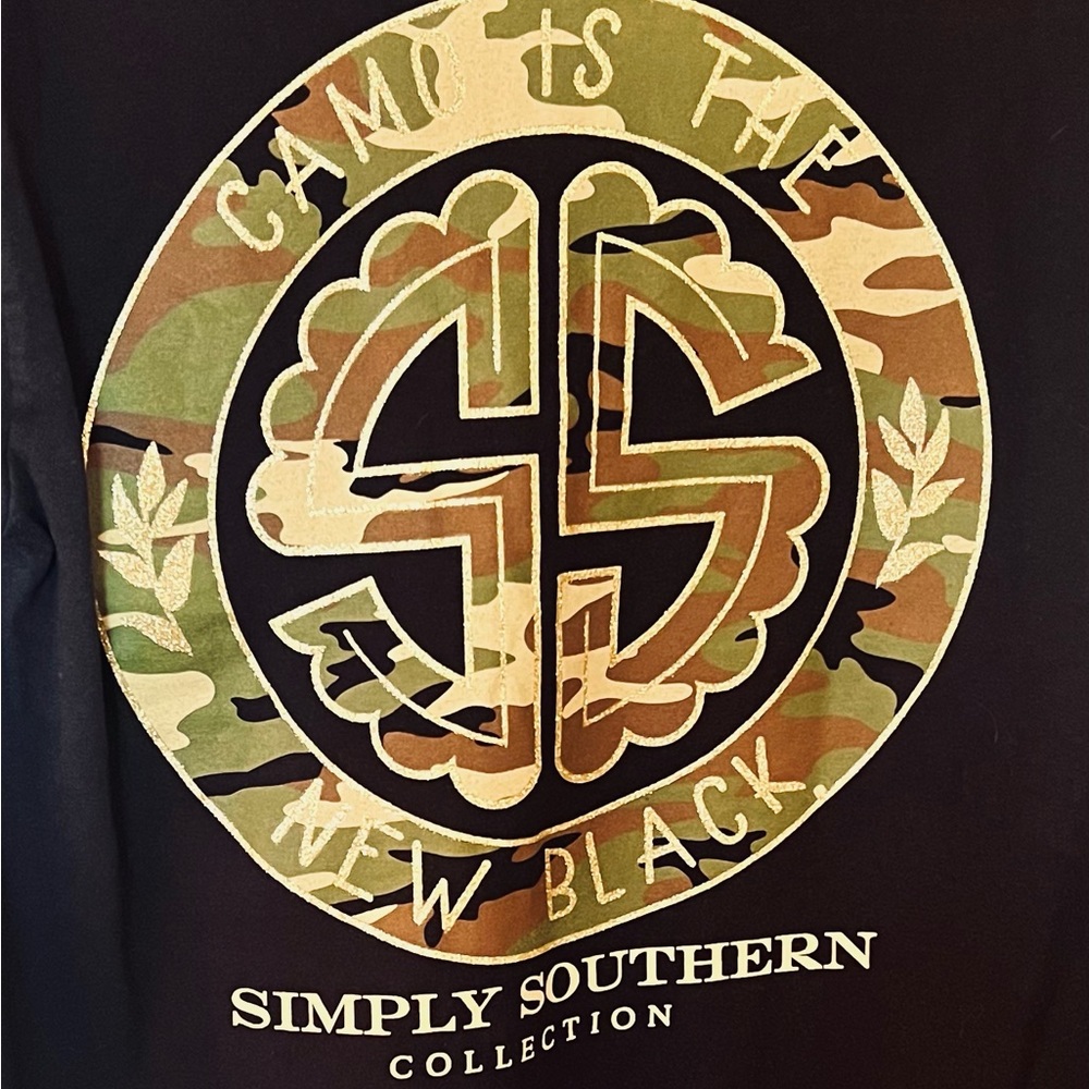 NWOT. Simply Southern Long-Sleeve.